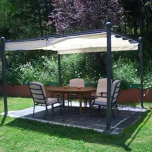 Niu Dels Falcons Bed and breakfast